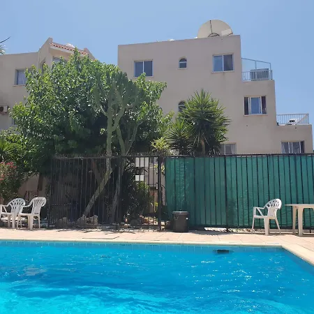 Apartment Modern In Near The Sea Paphos